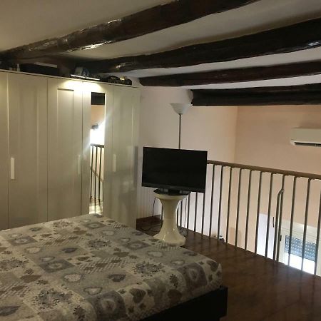 My House Toledo Apartment Napoli Bagian luar foto